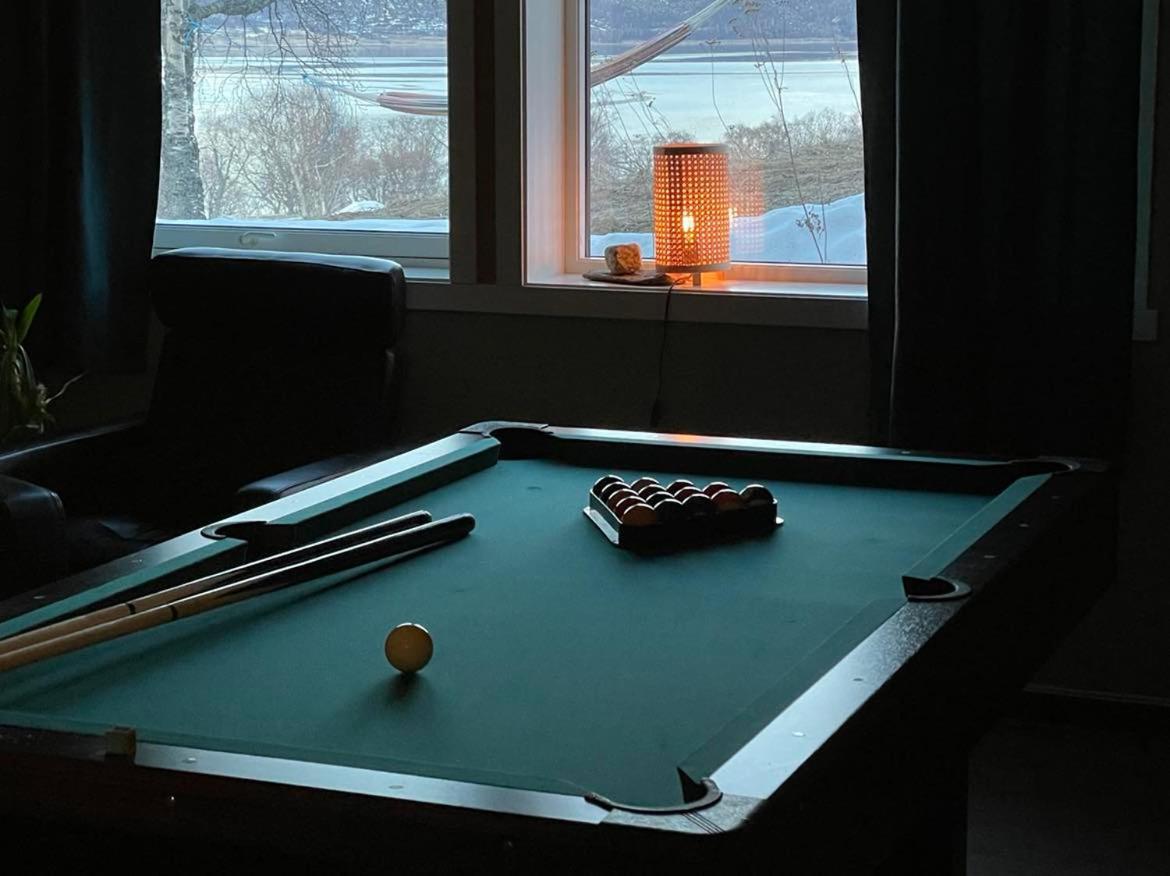 Tjeldoya Slott Hotel Hov  Bagian luar foto